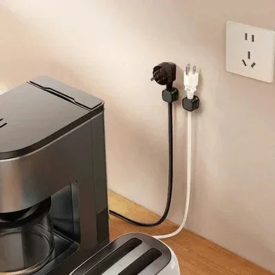 Découvrez notre attache câble magnétique MagClip™, la solution ultime de support câble bureau et de gestion câbles bureau. Ce clip câble adhésif révolutionnaire offre un range câble magnétique efficace pour tous vos espaces. Que vous cherchiez comment organiser ses câbles de bureau ou une solution rangement câbles bureau gaming, notre organisateur câbles bureau s'adapte à tous vos besoins. Cette attache câble universelle 7.5mm fonctionne comme un support câble adhésif sans perçage parfait pour les setup inf