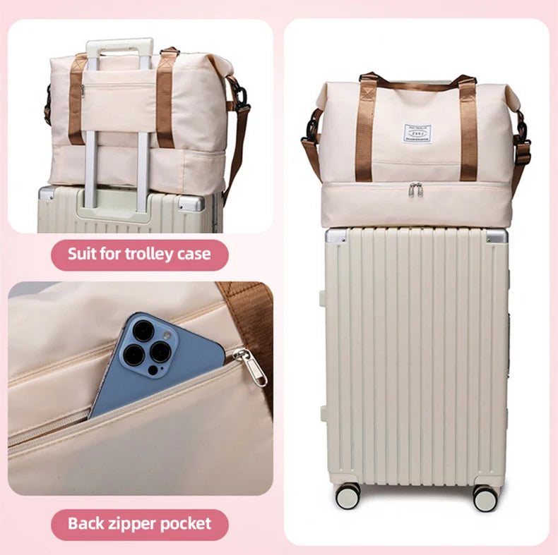 sac de voyage cabine beige avec poche zippée pour valise trolley, organisation bagages