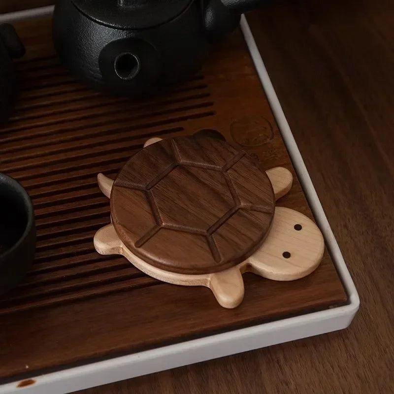 Sous-tasse TerraShell en bois de noyer noir Shellen, forme tortue, accessoire chic