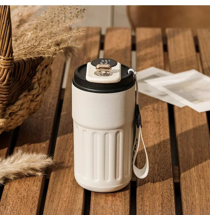Mug isotherme ThermoSmart avec affichage température, Cozyshop, thermos chic blanc bois