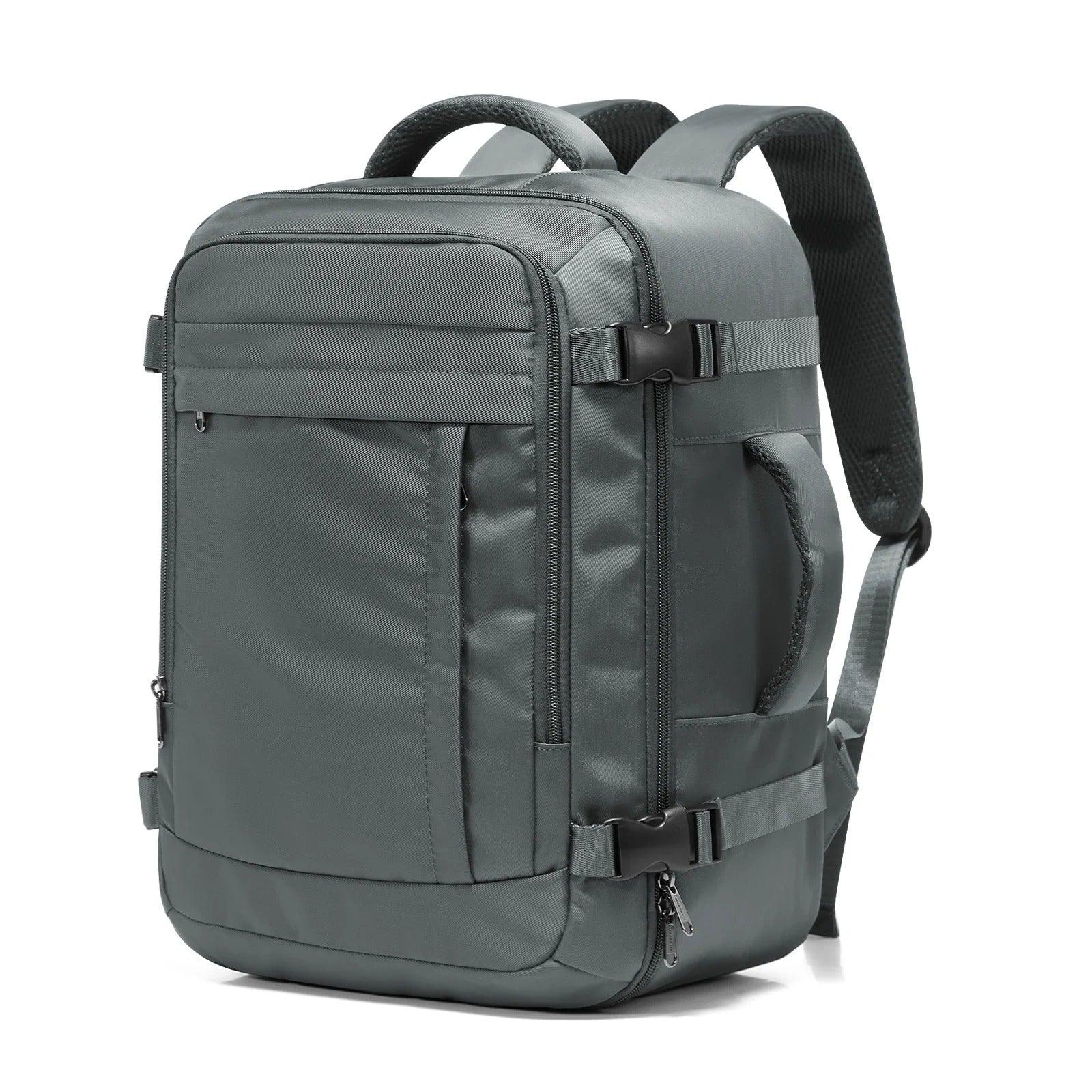Sac a dos voyage FlyPack noir 40x30x20 avec ordinateur et vetements a l'interieur