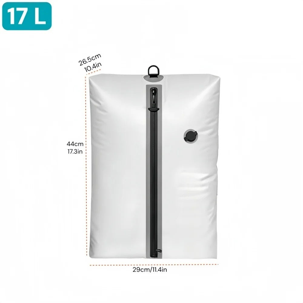 Sac compression voyage VacoPump 17L blanc avec pompe électrique à côté